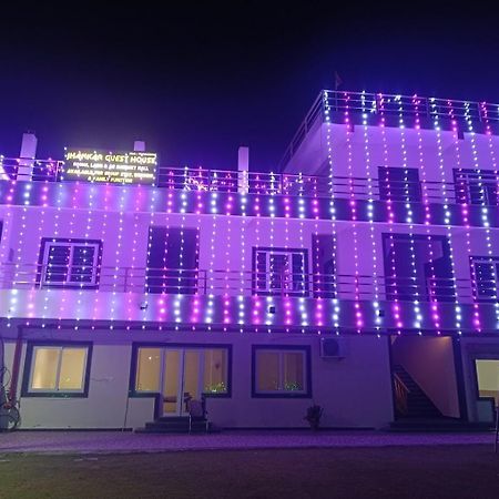 Jhankar Banquet And Lawn Varanasi Exterior photo